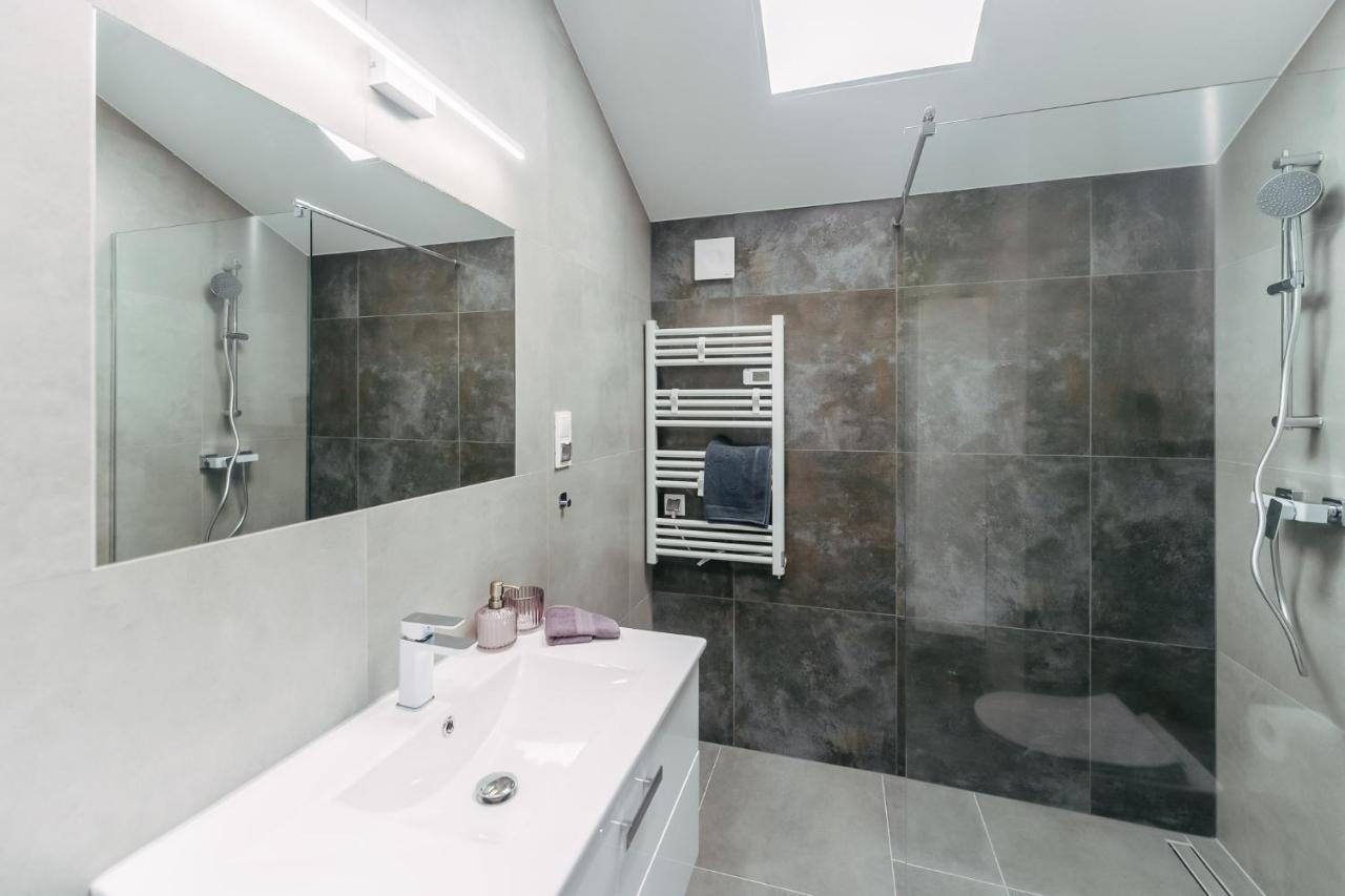 Apartamenty Greenpoint Dzwirzyno Ngoại thất bức ảnh